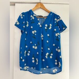 Hilary Radley Blue Floral Blouse
